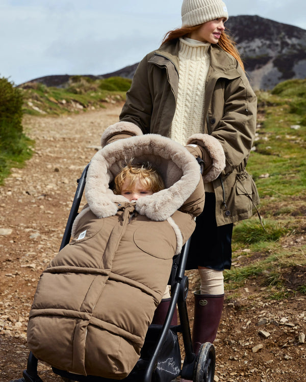 7AM Moss Brown Faux Fur BLANKET 212 EVOLUTION • HELSINKI - Online Exclusive