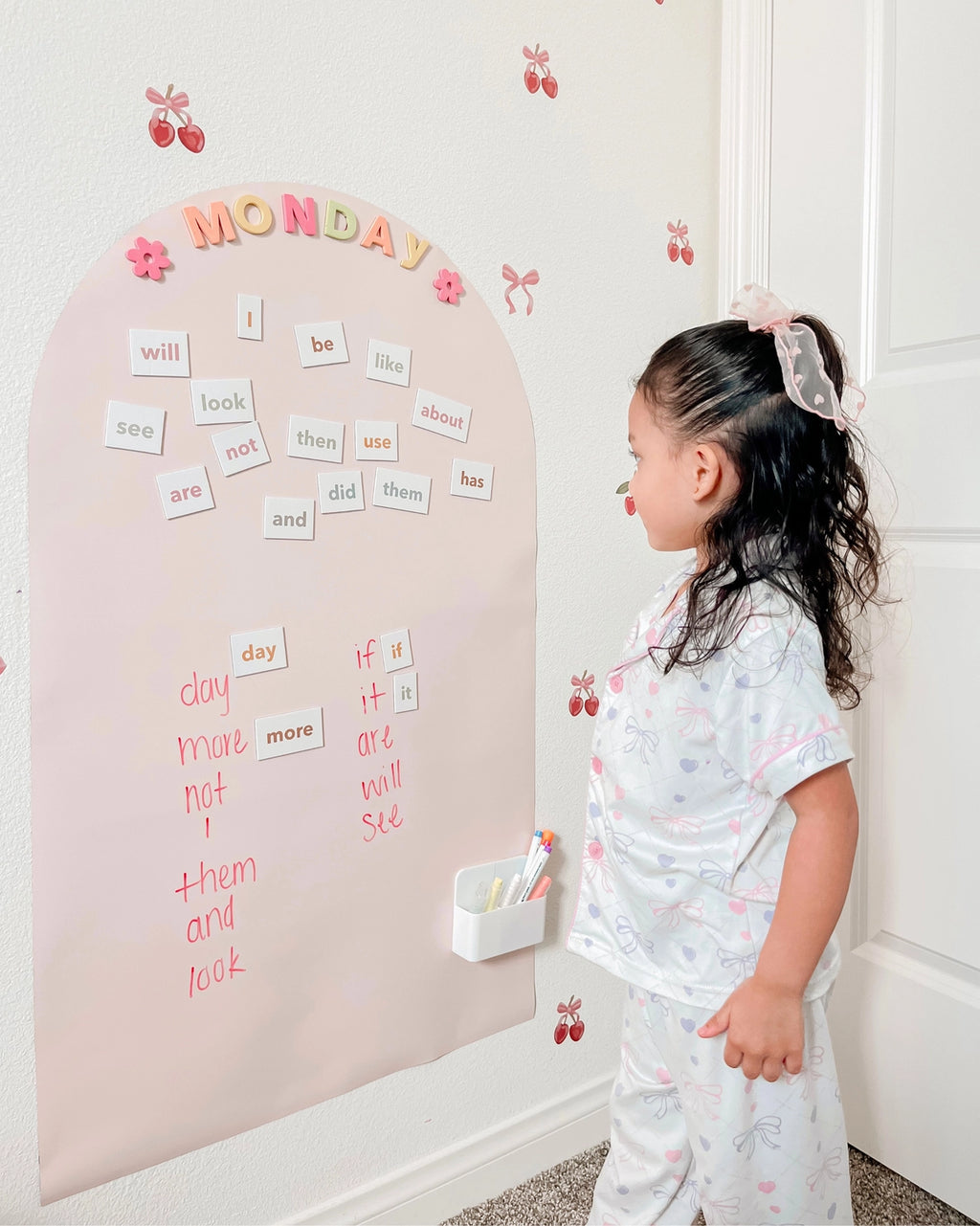 Cherrypick - Sight Word Magnets for Early Reading & Literacy: Level 1