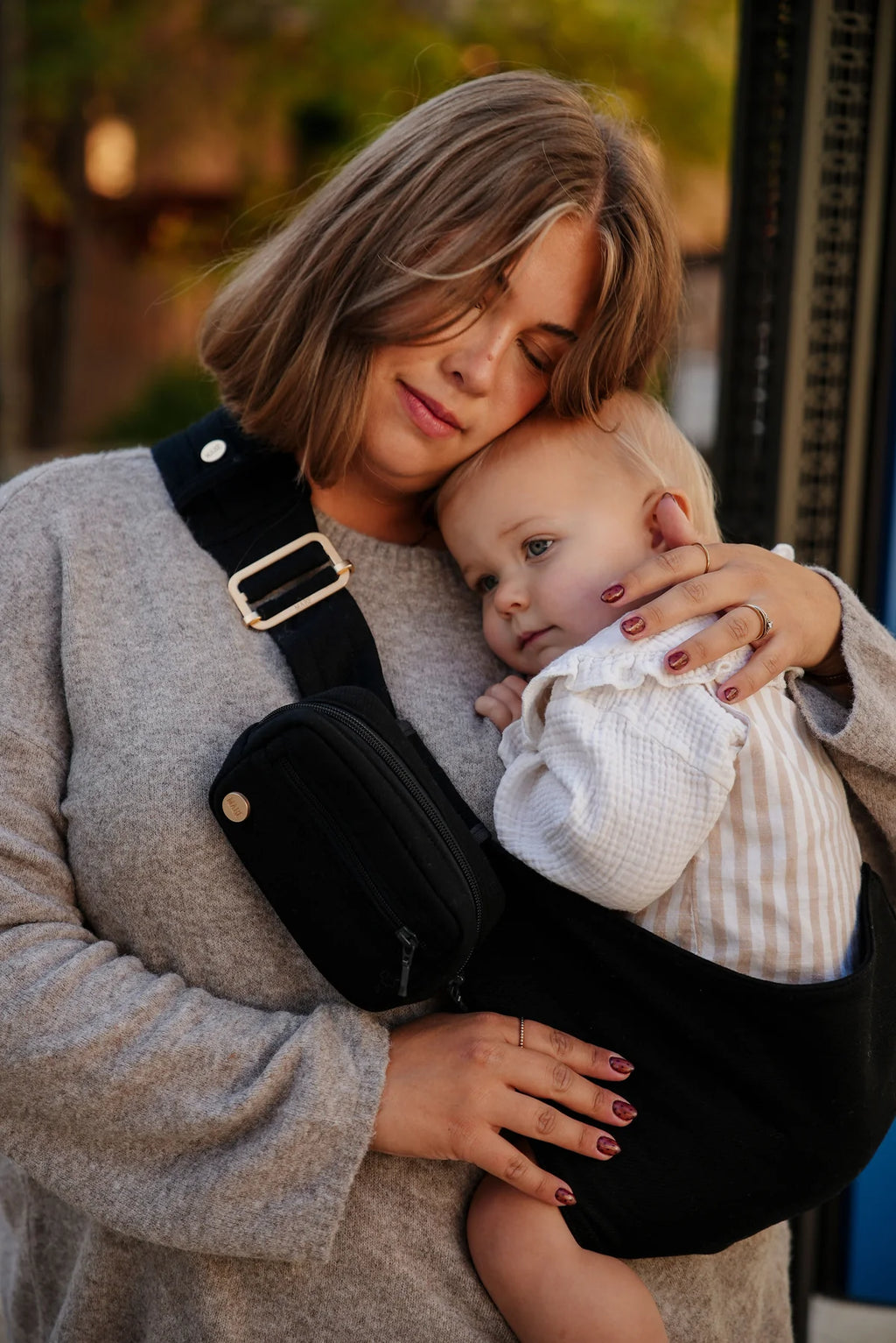 Preorder MABE Monarch Toddler Sling -
Ebony