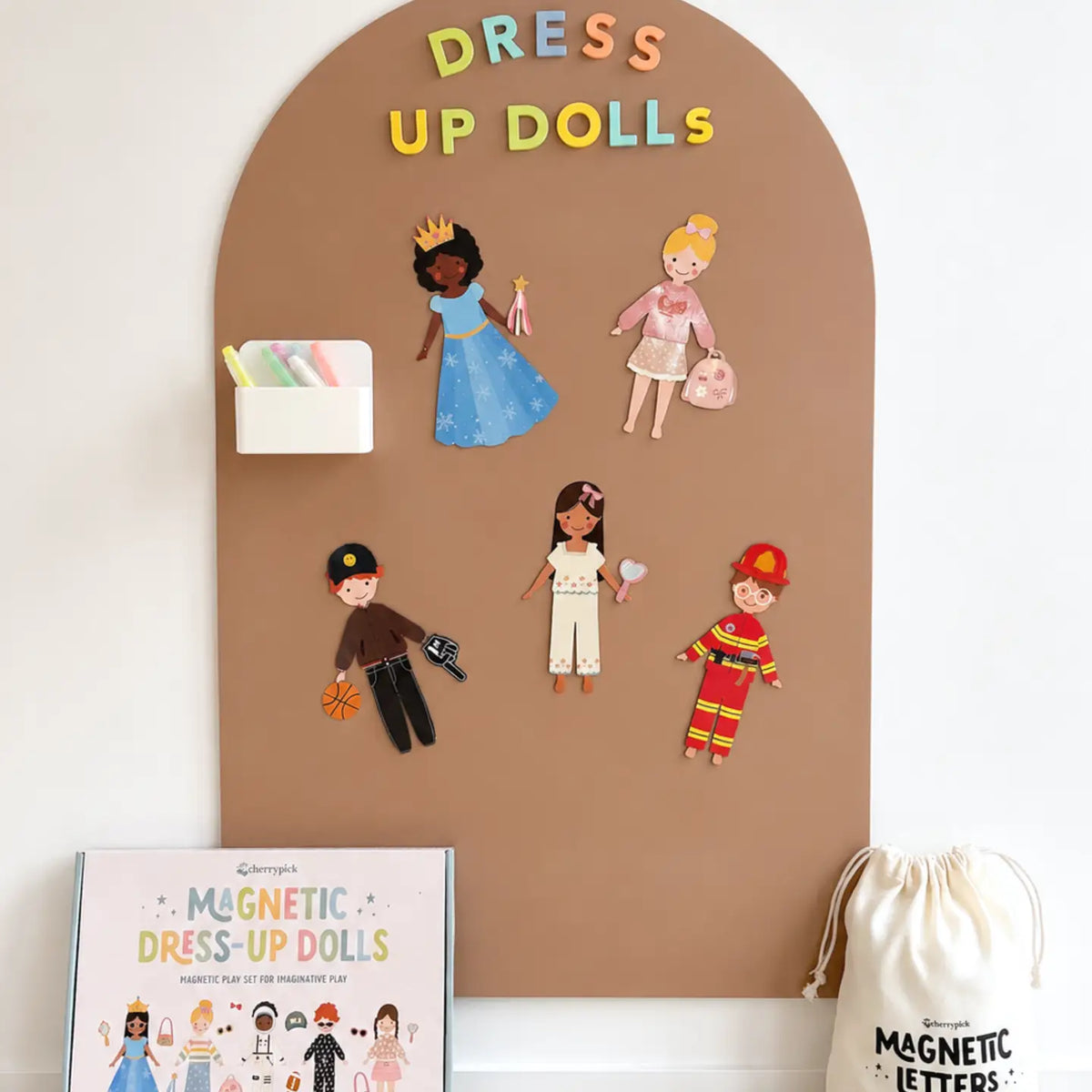 Cherrypick - Magnetic Dress-Up Dolls Play Set