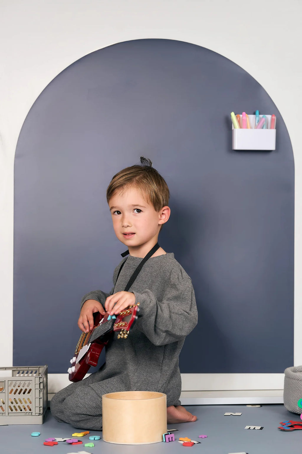 Milly Stone Magnetic Chalk Holder - White