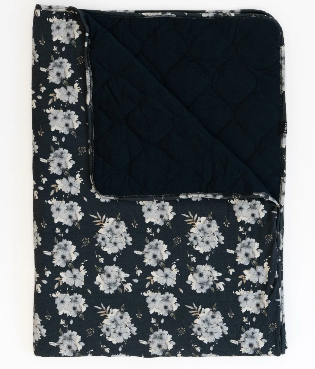 BELAN J DARK FLORAL 2.0 TOG DREAMER BLANKET