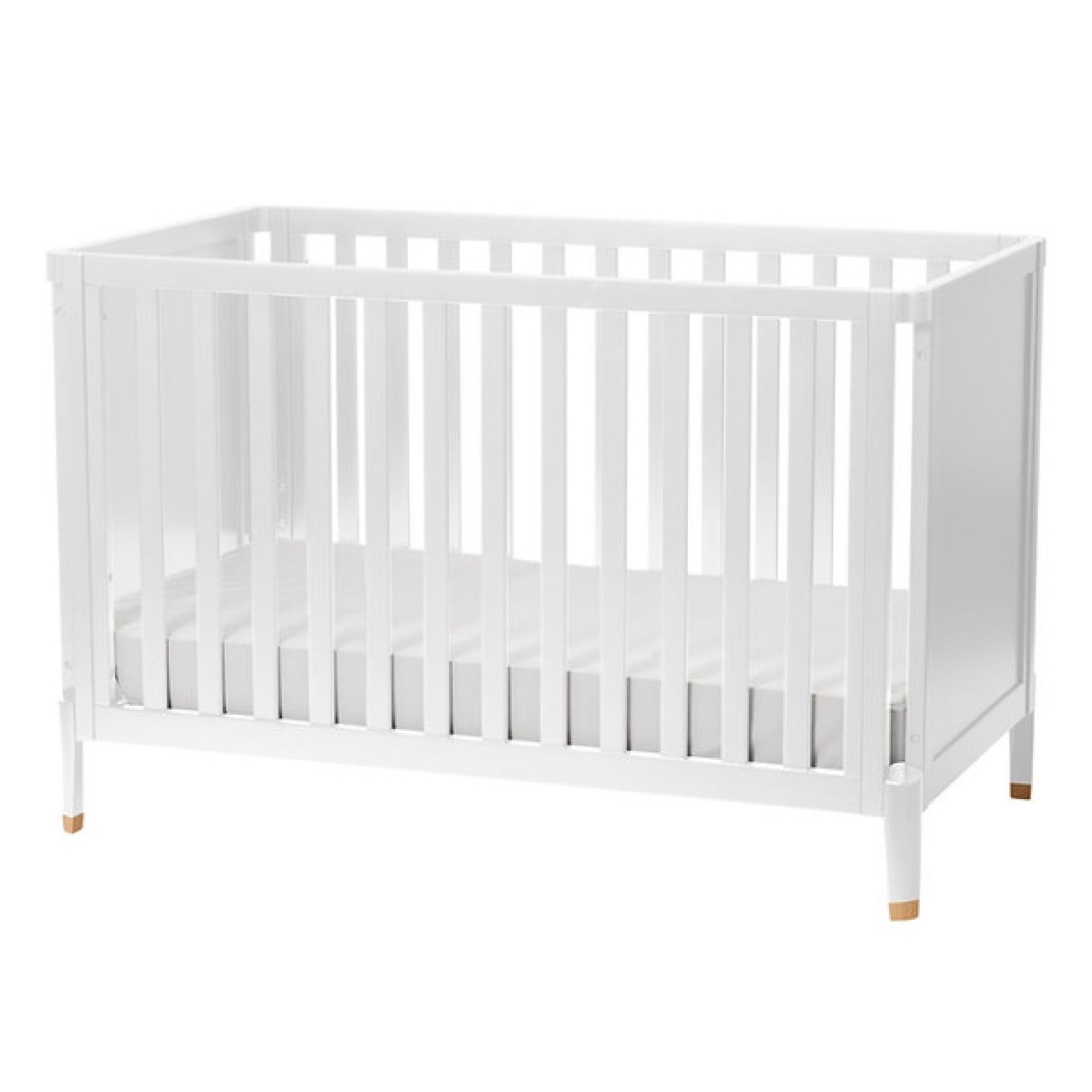 Little Seeds Aster 4 in 1 Convertible Crib - Online Exclusive