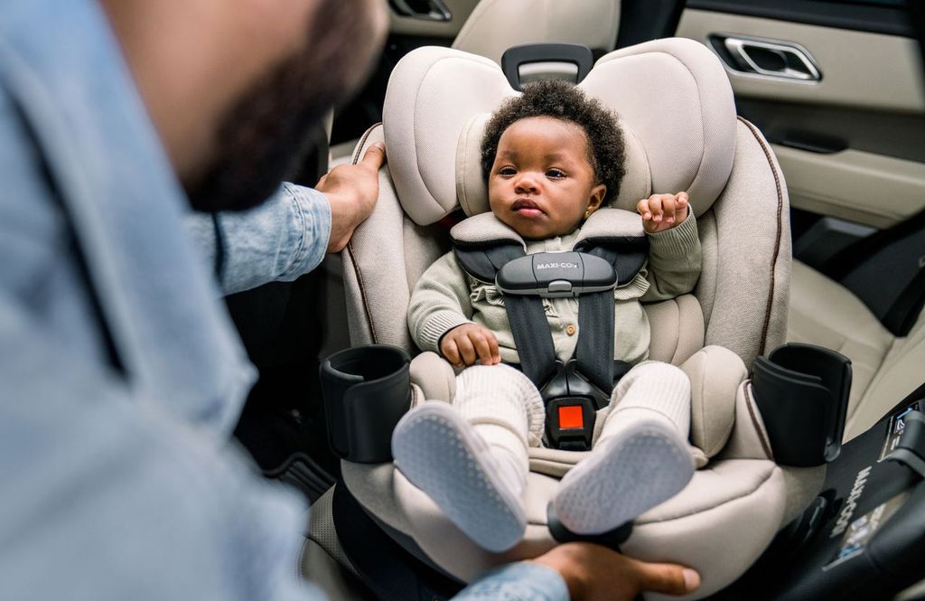 Maxi Cosi Andi 360° Rotating All-in-One Convertible Car Seat Authentic Black - Online Exclusive