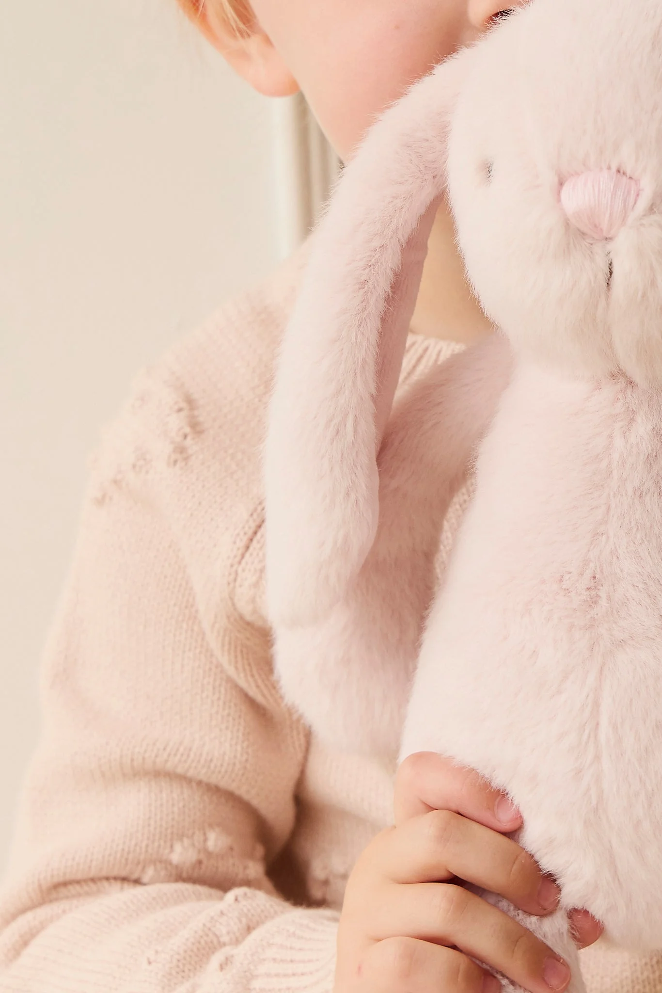 Snuggle Bunnies Plush Penelope the bunny - Blossom