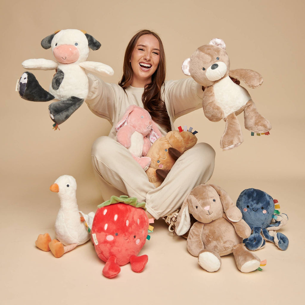 Itzy Ritzy Sweetie Snuggles Highland Cow Plush