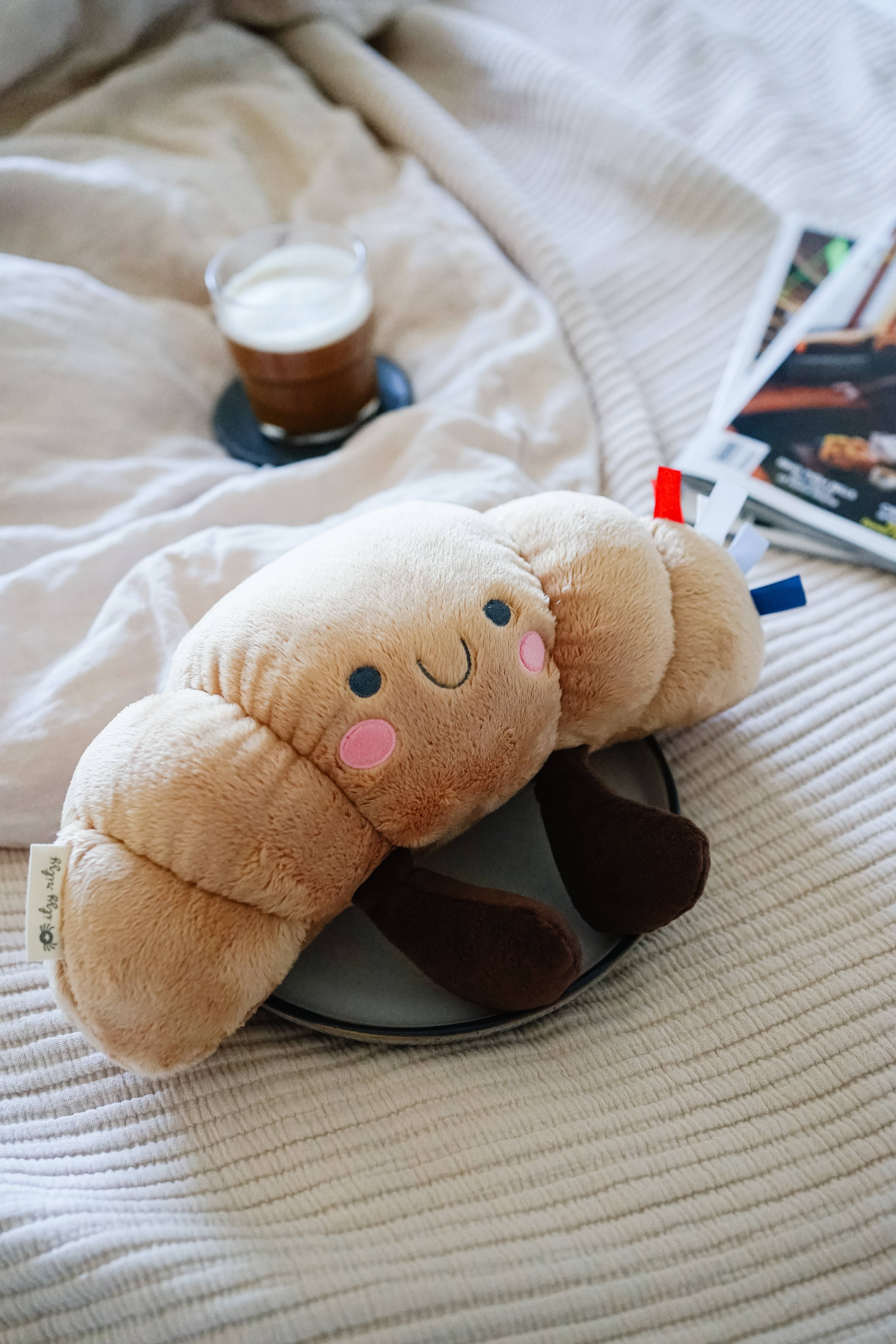 Itzy Ritzy Sweetie Snuggles Highland Cow Plush