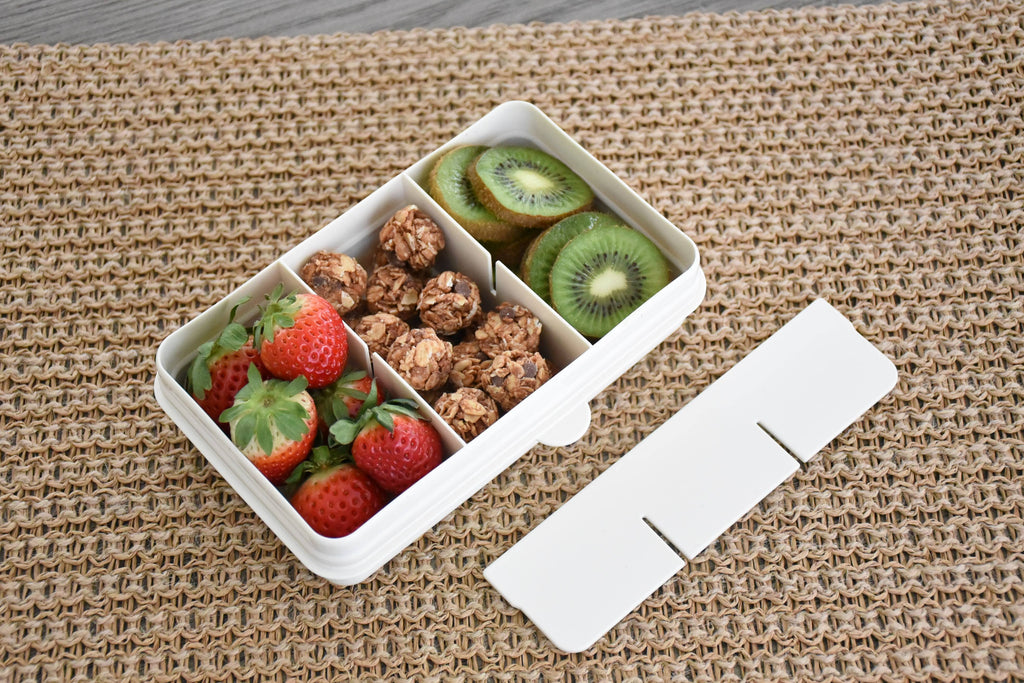 melii Luxe Mini Ivory Snackle Box 6 Compartment