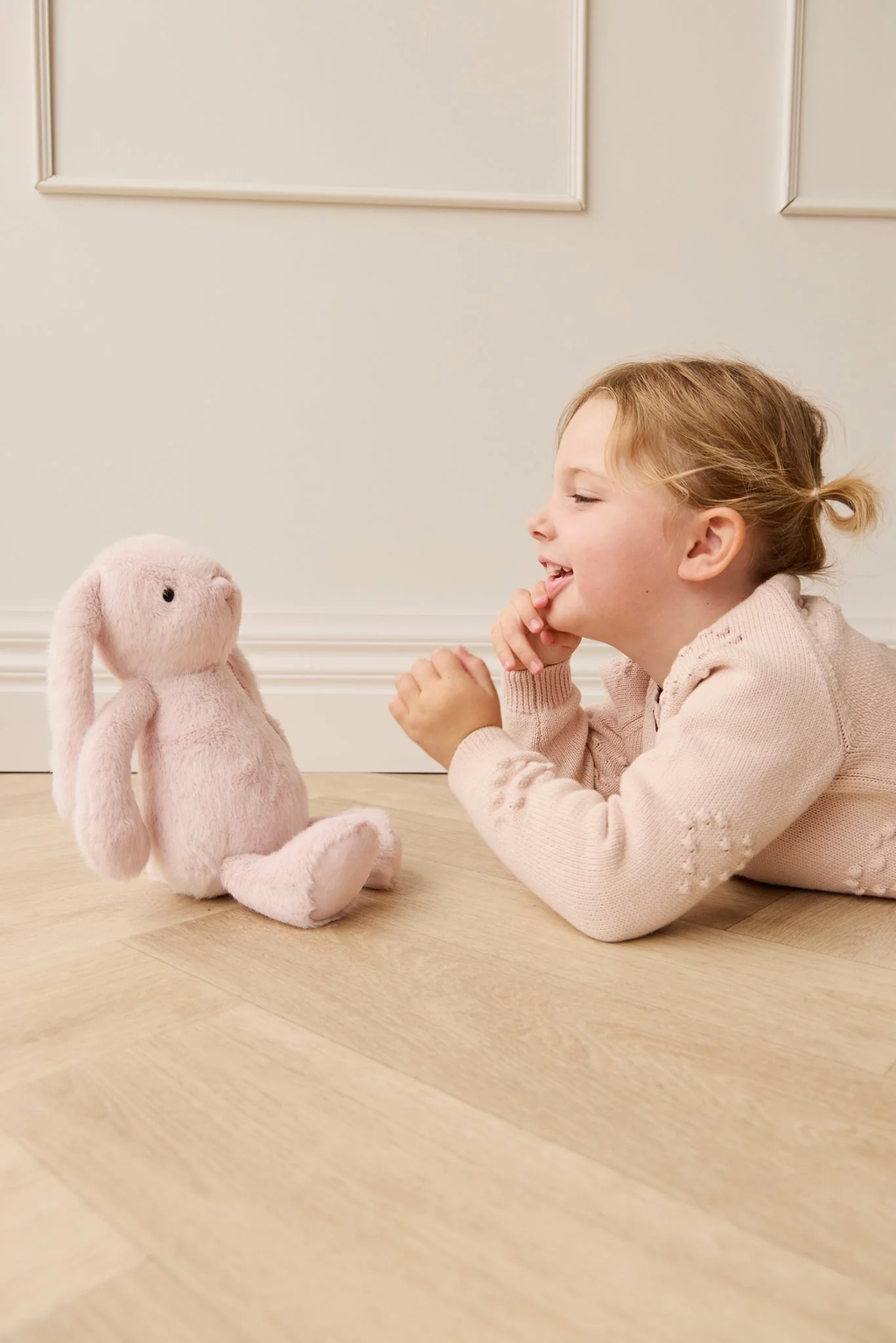 Snuggle Bunnies Plush Penelope the bunny - Blossom