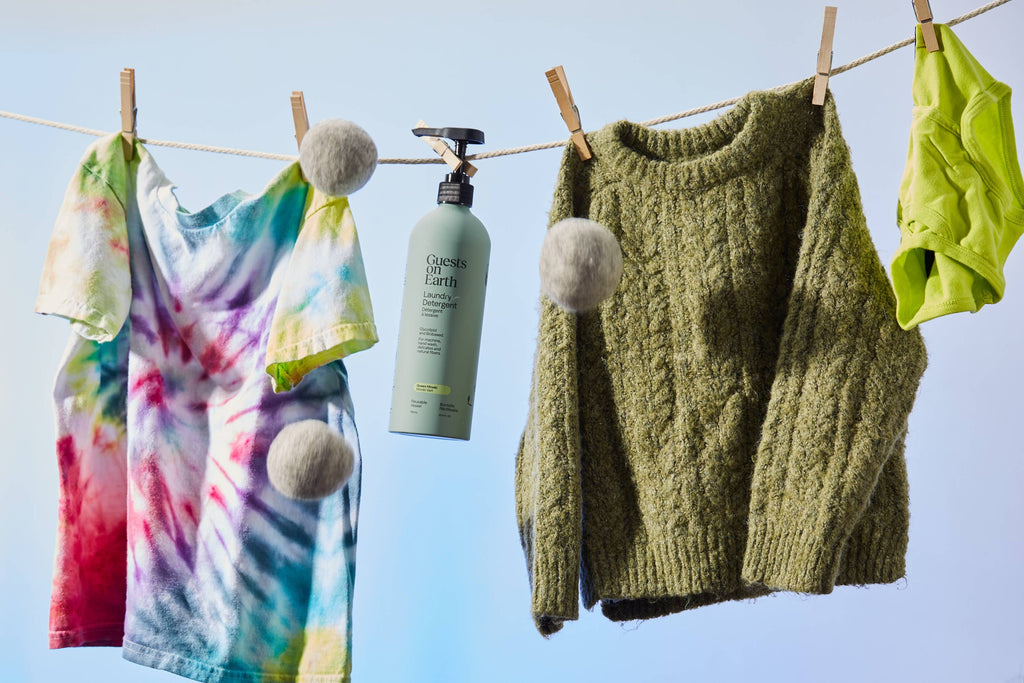 Guests on Earth - Laundry Detergent: Green Hinoki