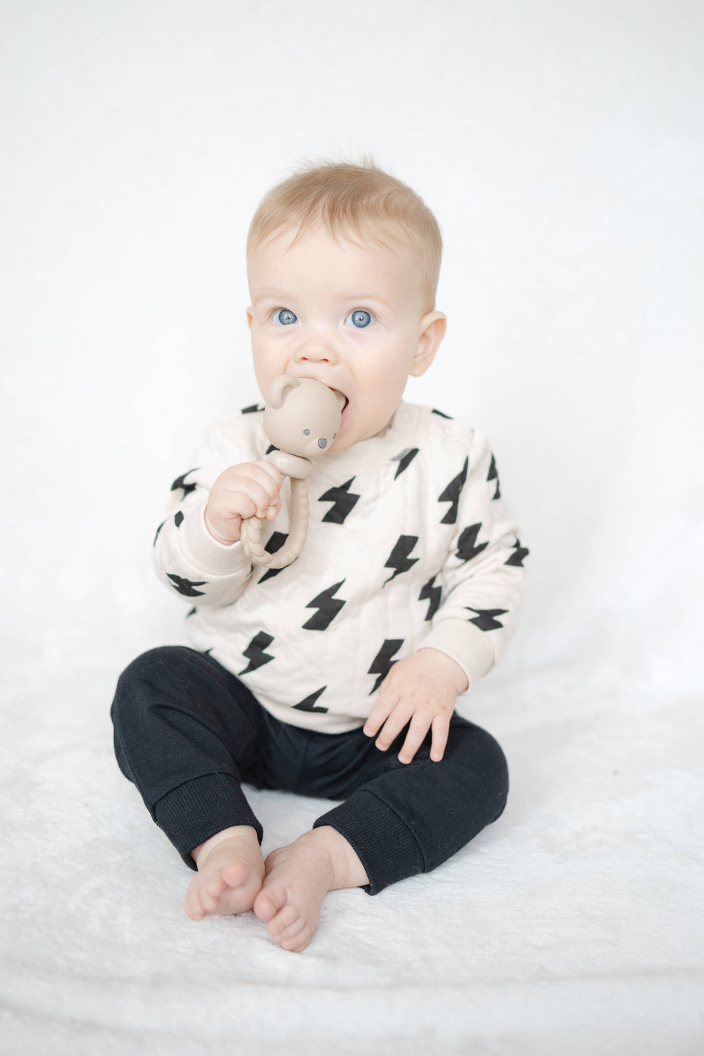 Itzy Ritzy Bear Sweetie Rattle